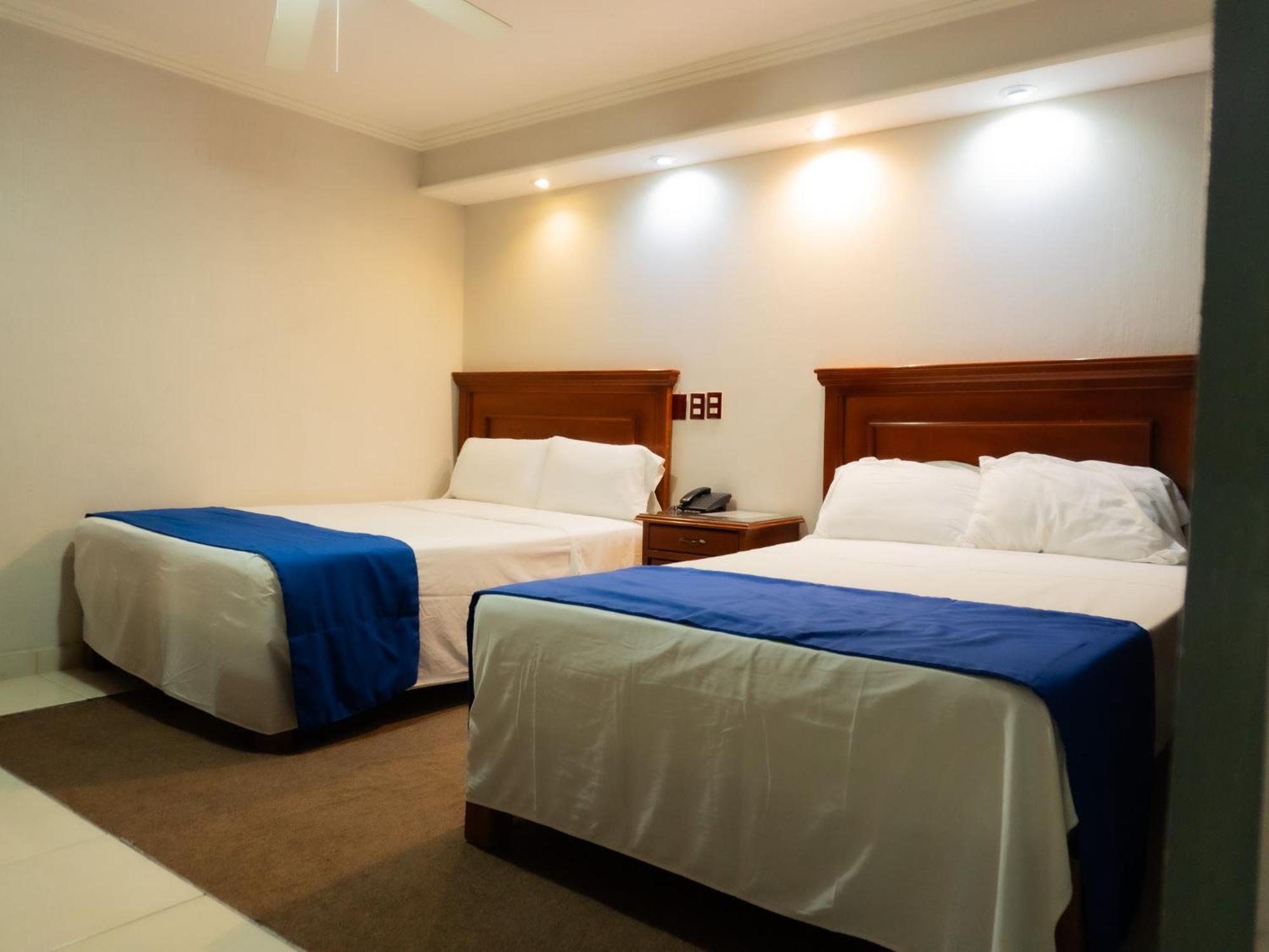 Hotel Real De La Barca 外观 照片