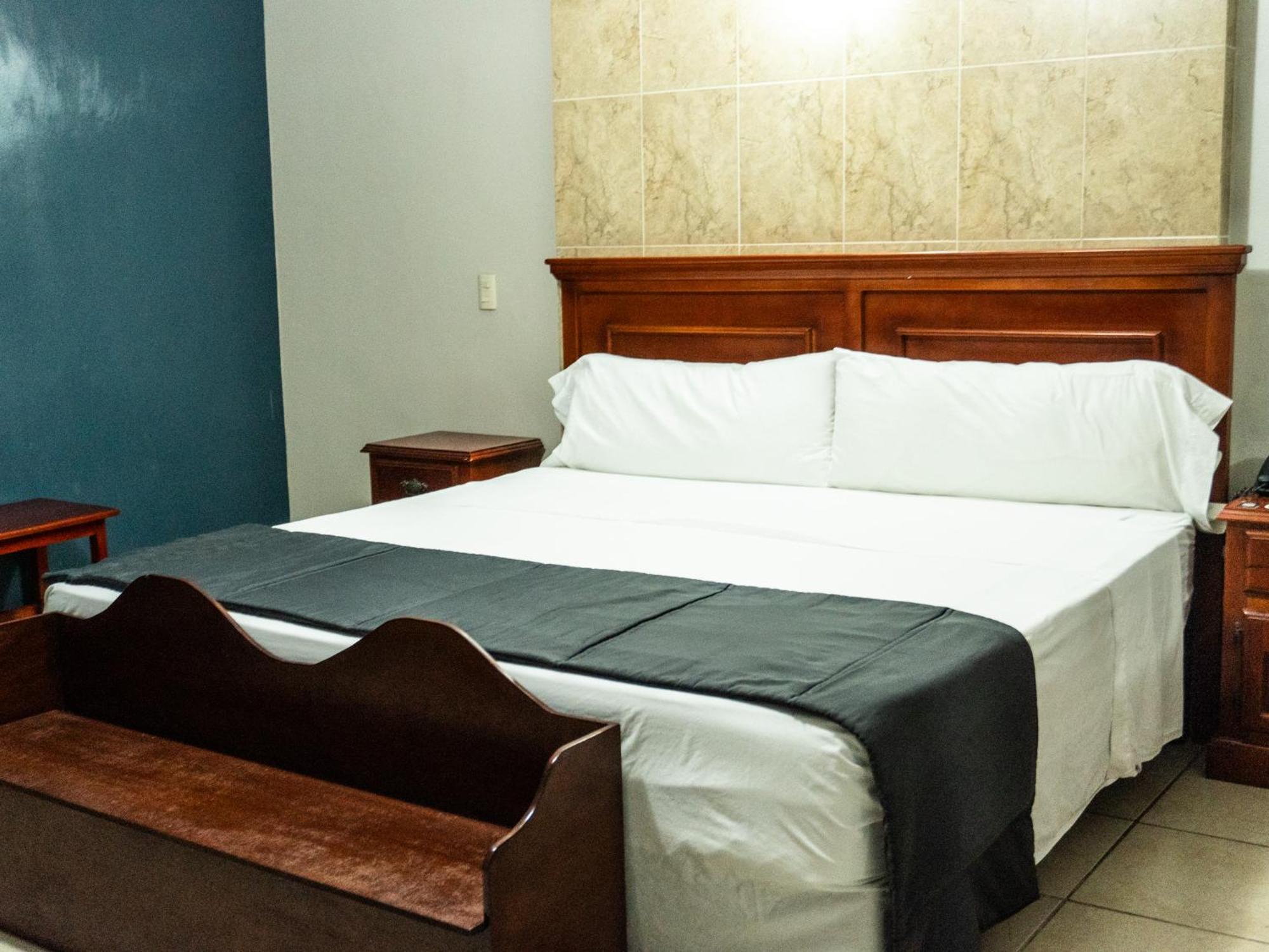 Hotel Real De La Barca 外观 照片