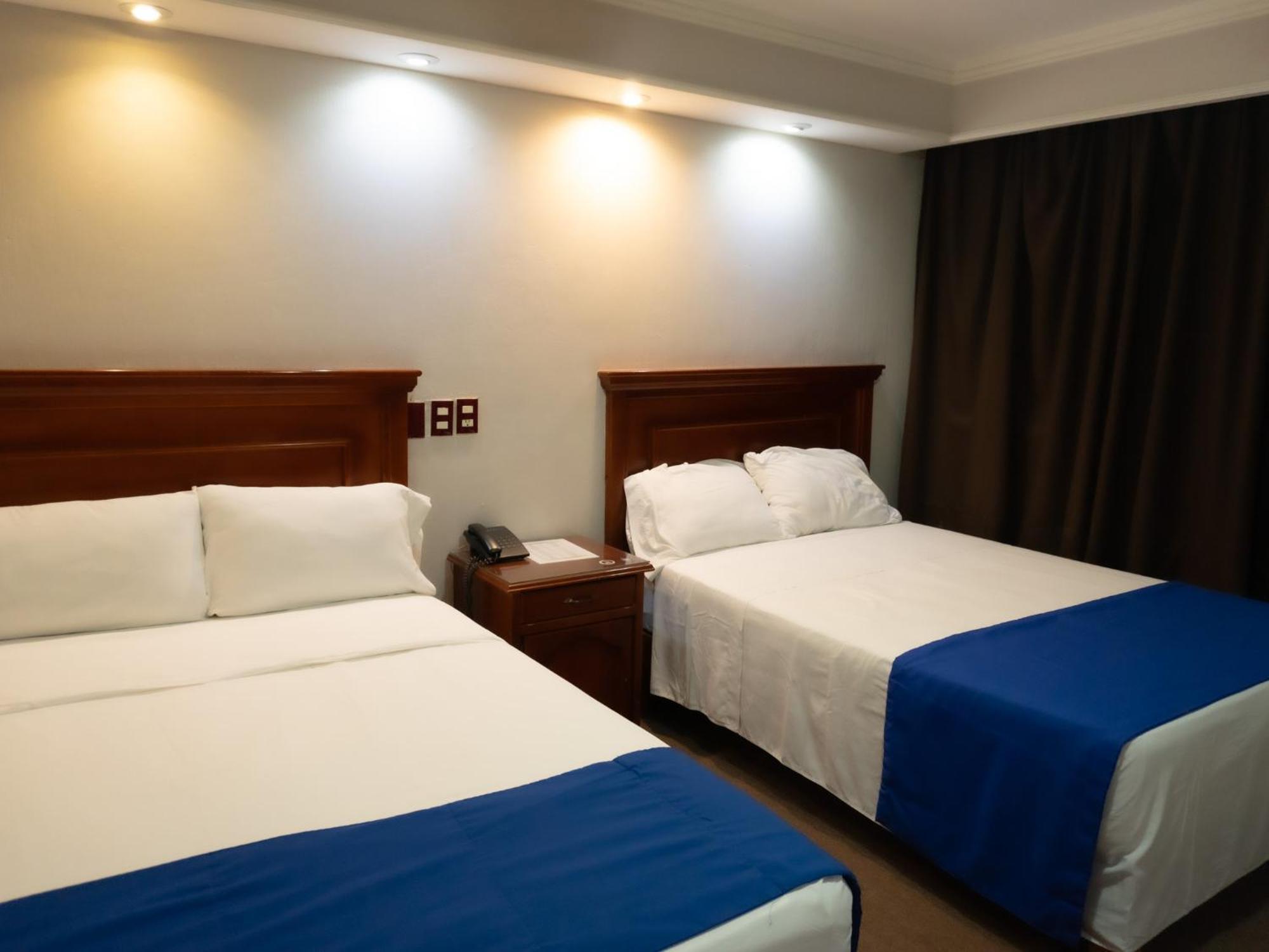Hotel Real De La Barca 外观 照片